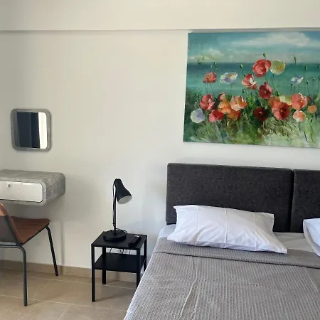 Papho's Mare Apts דירה *